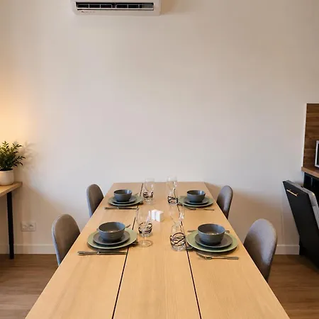 L'azur - T2 Avec Jardin, Terrasse Et Climatisation Appartamento *