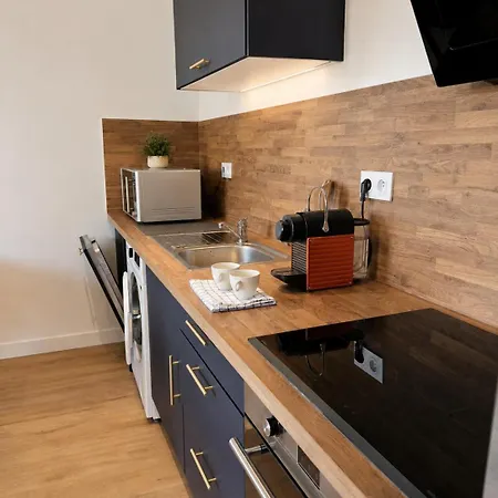 L'azur - T2 Avec Jardin, Terrasse Et Climatisation Appartamento